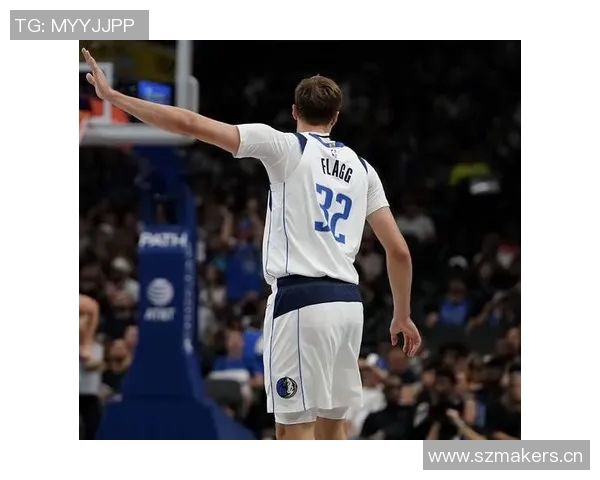 基德表示在全员健康前将继续使用以弗拉格担任控卫的阵容策略 基德表示在全员健康前将继续使用以弗拉格担任控卫的阵容策略